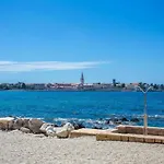 Semesterbostad With 2 Bedrooms Poreč