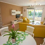 Tatil Evi With 2 Bedrooms *